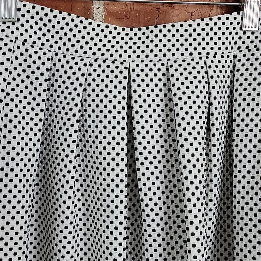 Rachel Zoe Black and White Dots‎ Pleated Mini Skirt with Pockets 8 - Picture 6 of 15